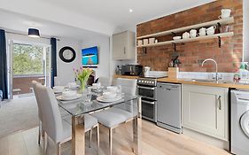 Exe Riverside Retreat Holiday Home